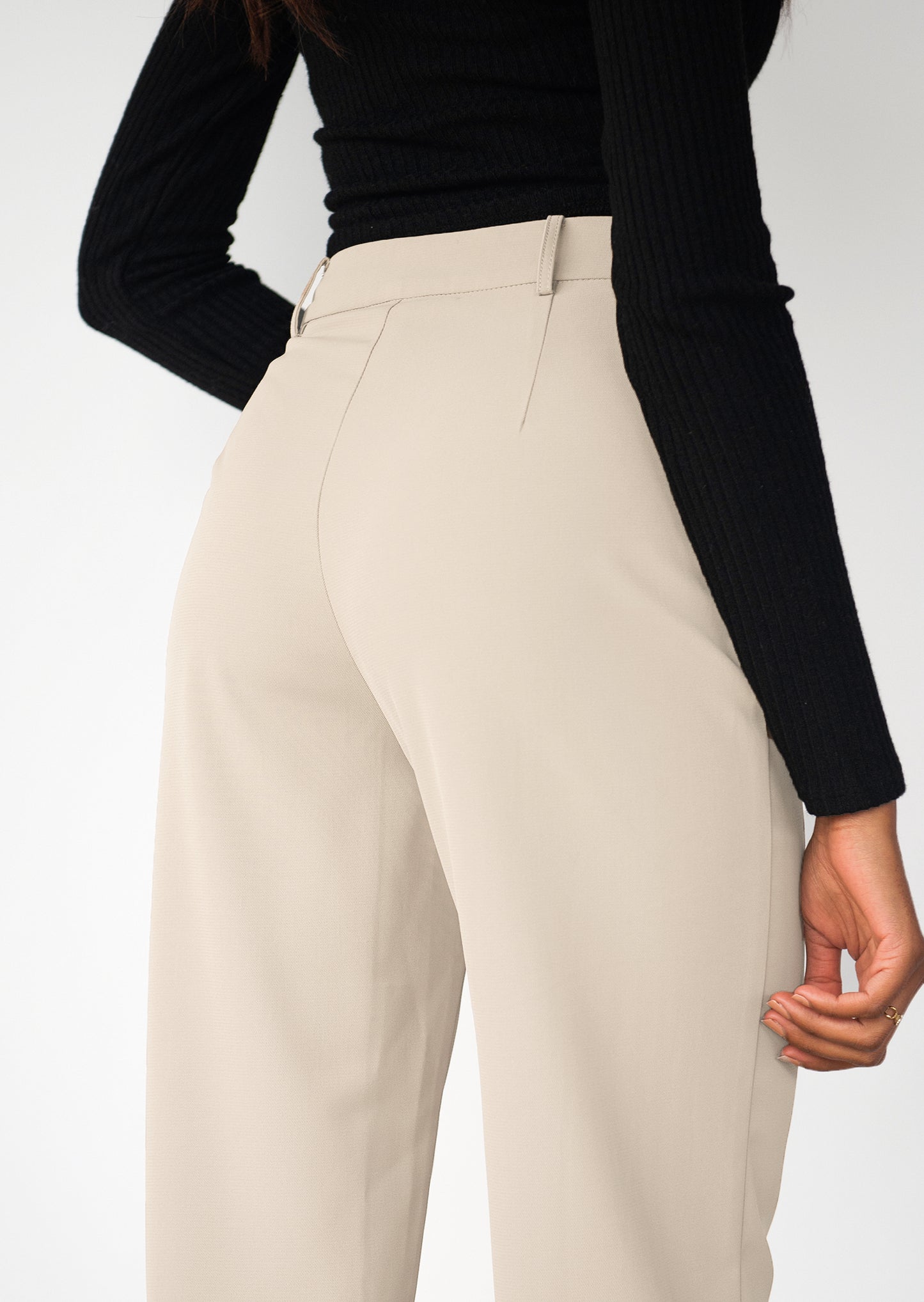 Tailored straight leg trousers - Beige