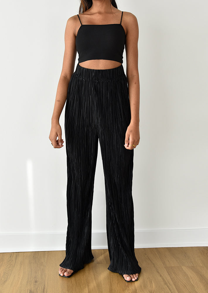 Pantalon en satin plissé