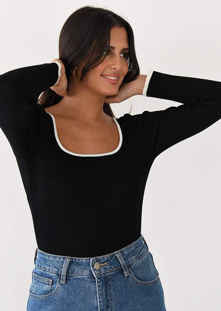 Contrast trim sweater with square neck