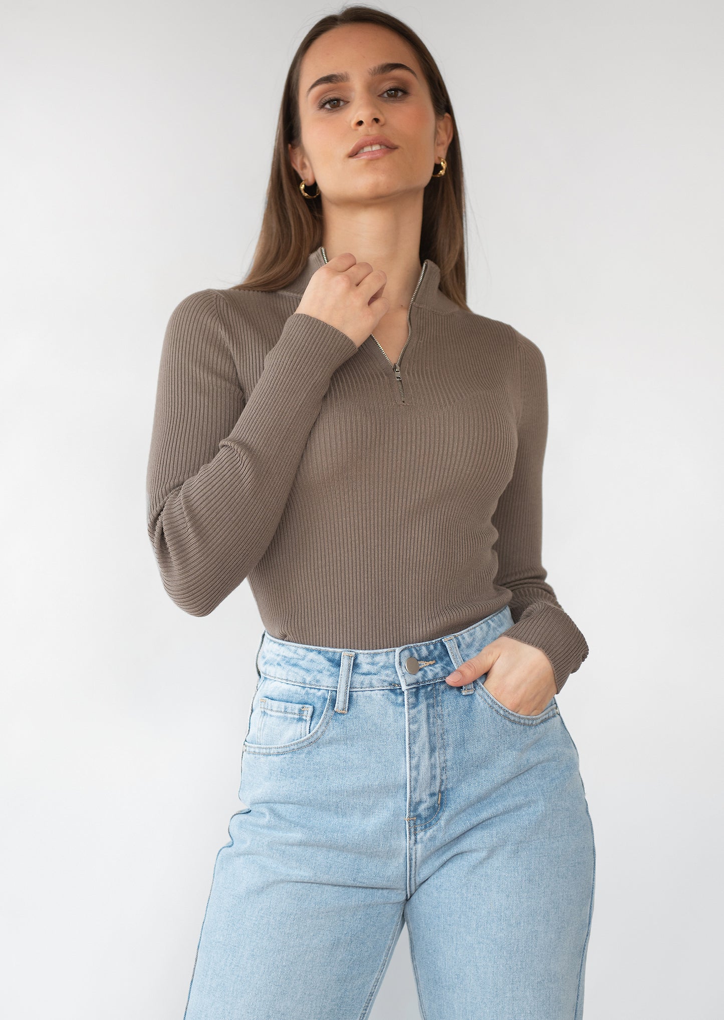 Ribbed half zip jumper in taupe