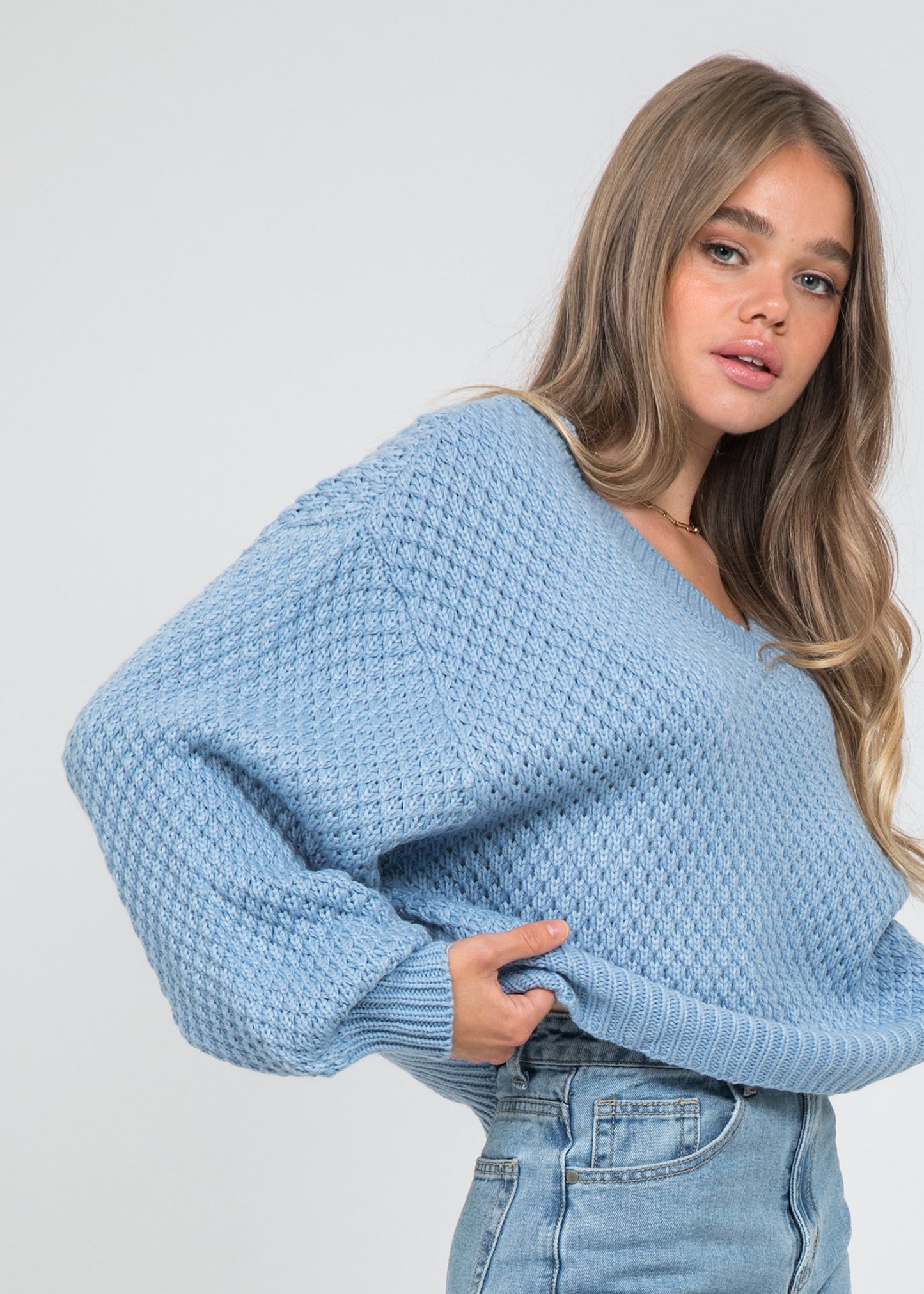 Chunky cable knit v neck jumper in blue