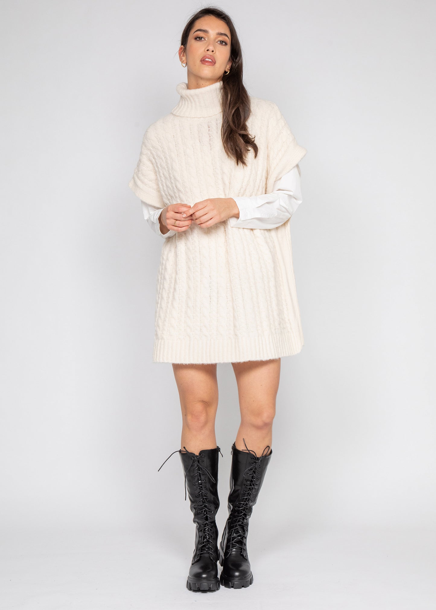 Sleeveless cable knit jumper dress