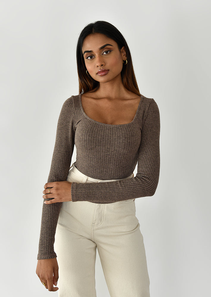 Ribbed top with square neck in brown