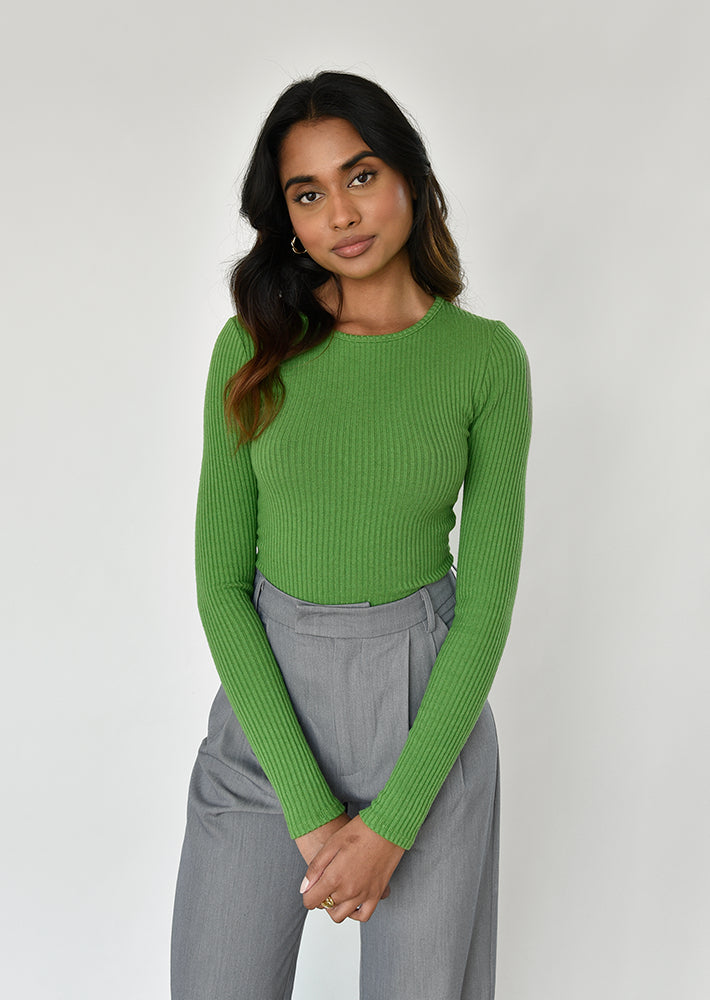 Ribbed round neck top