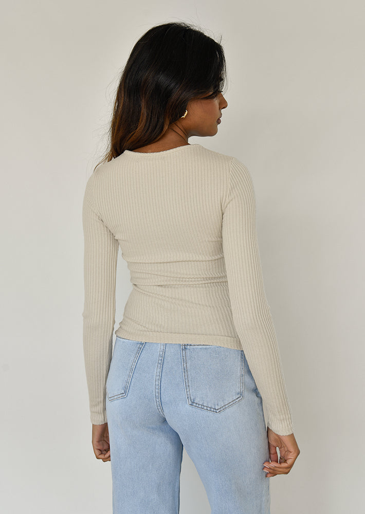 Ribbed round neck top