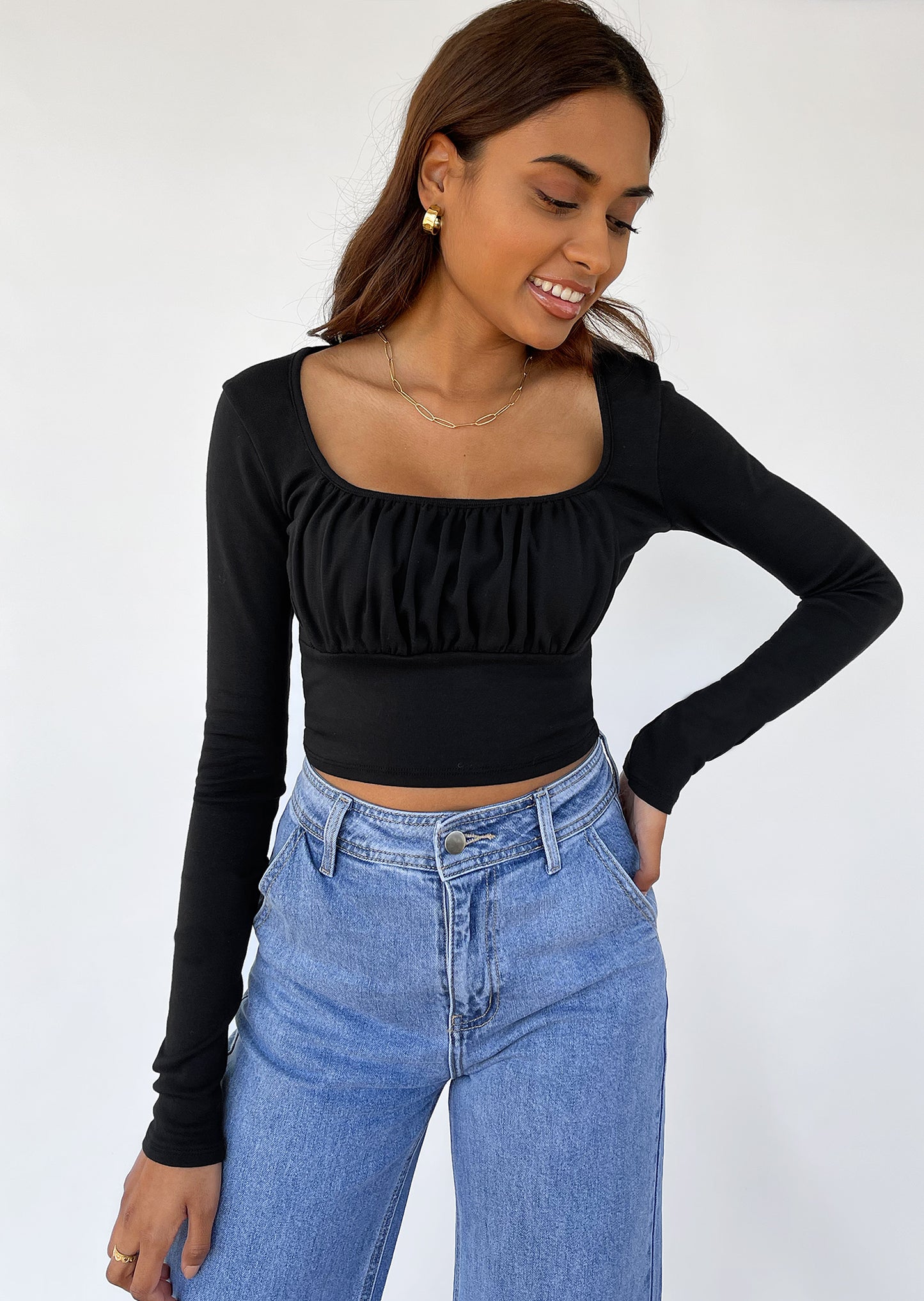 Ruched long sleeve top in black