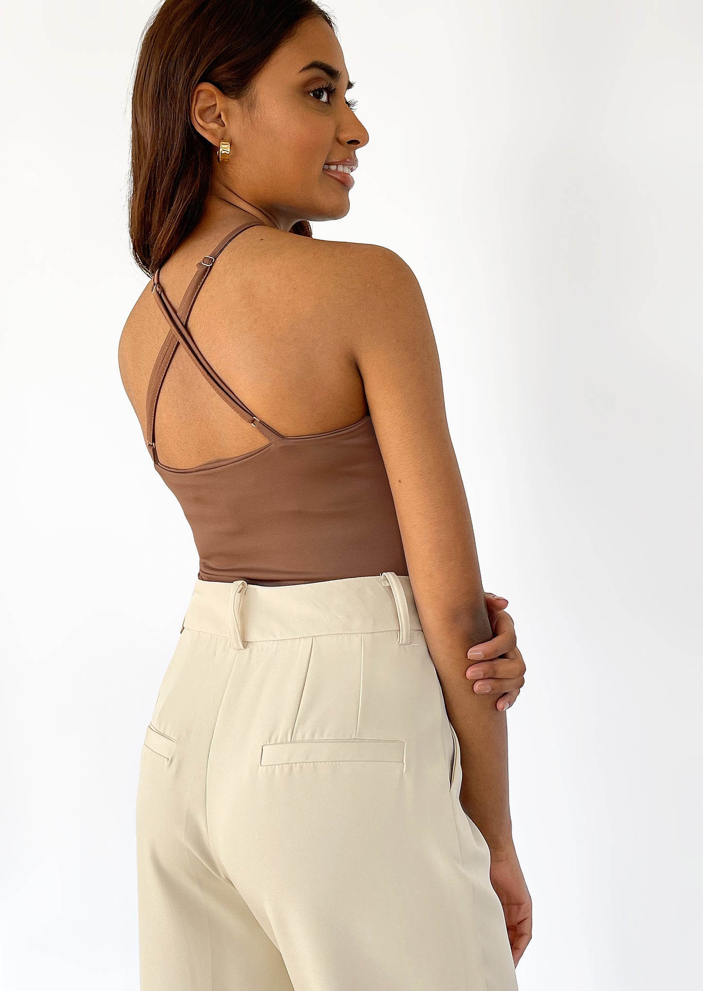 Cross front top in brown