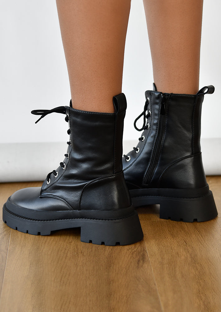 Bottines chunky à lacets